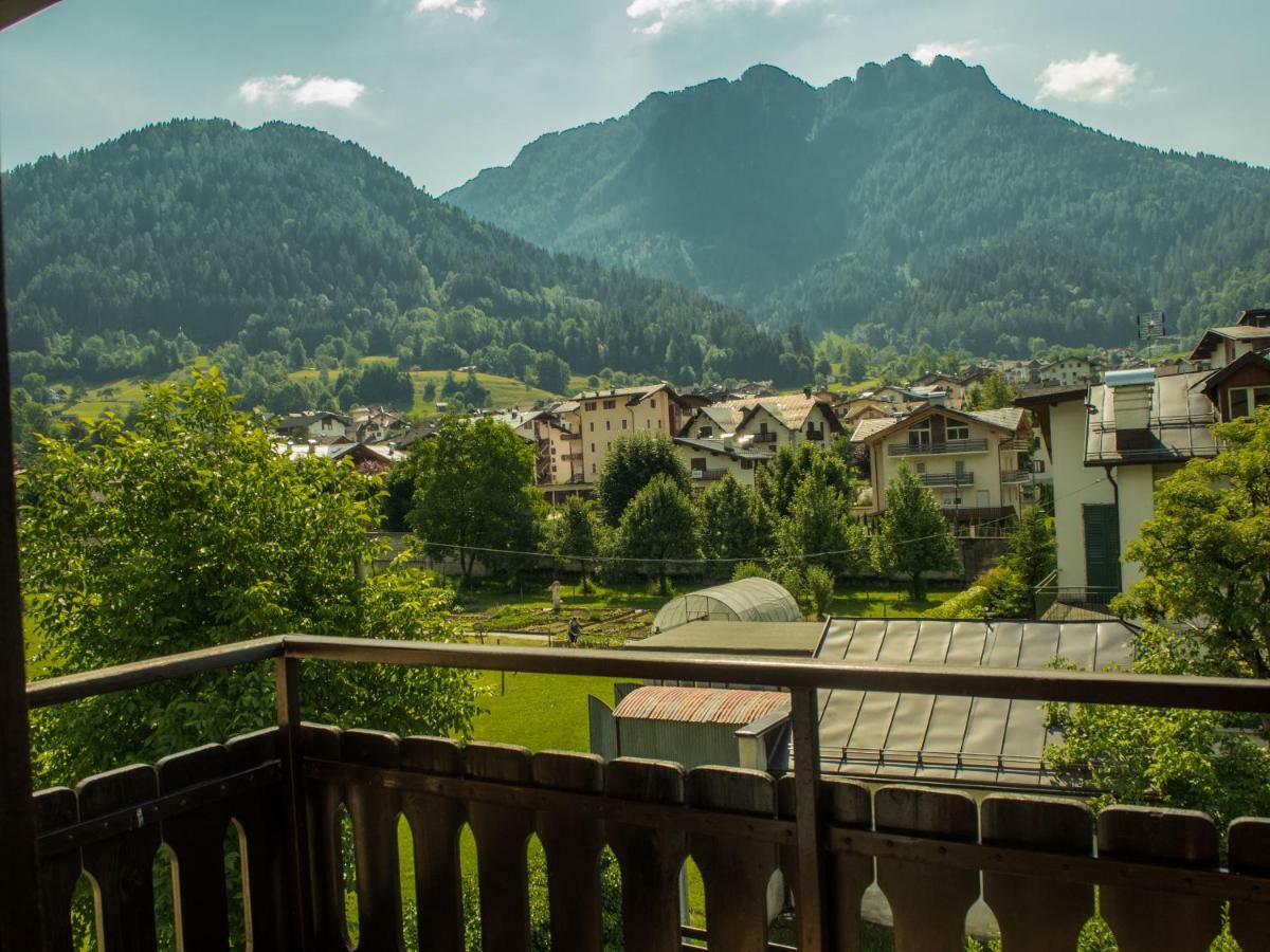 피에라디프리미에로 La Finestra Sulle Dolomiti - The Window To The Dolomites 아파트 외부 사진